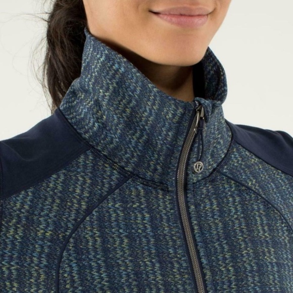 Lululemon Asana Jacket in Ziggy Wee August Inkwell - Picture 10 of 11